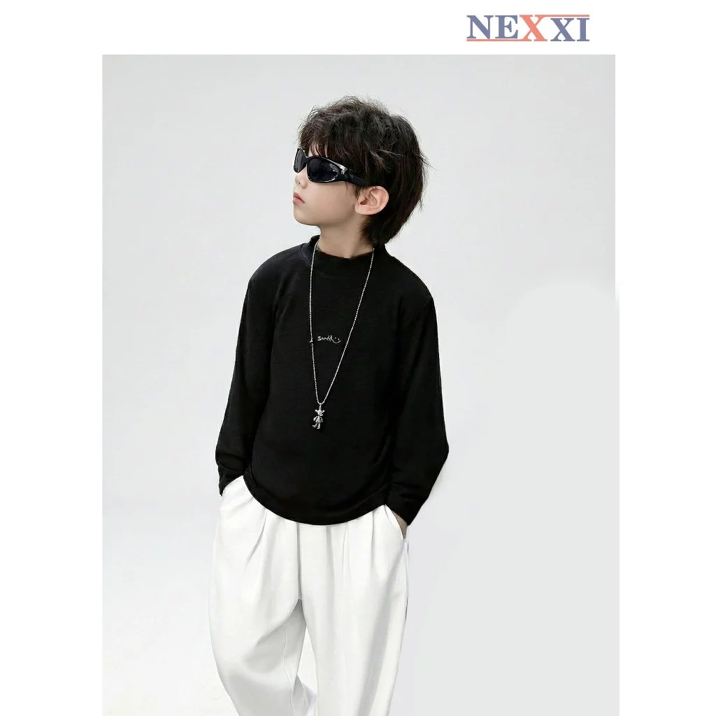 2601.8Áo thun dài tay cổ 3 phân thêu smile