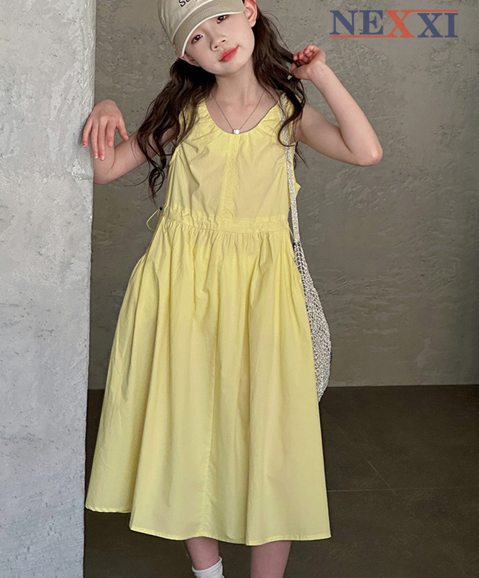 2603.11Đầm kate form dài xòe rút eo