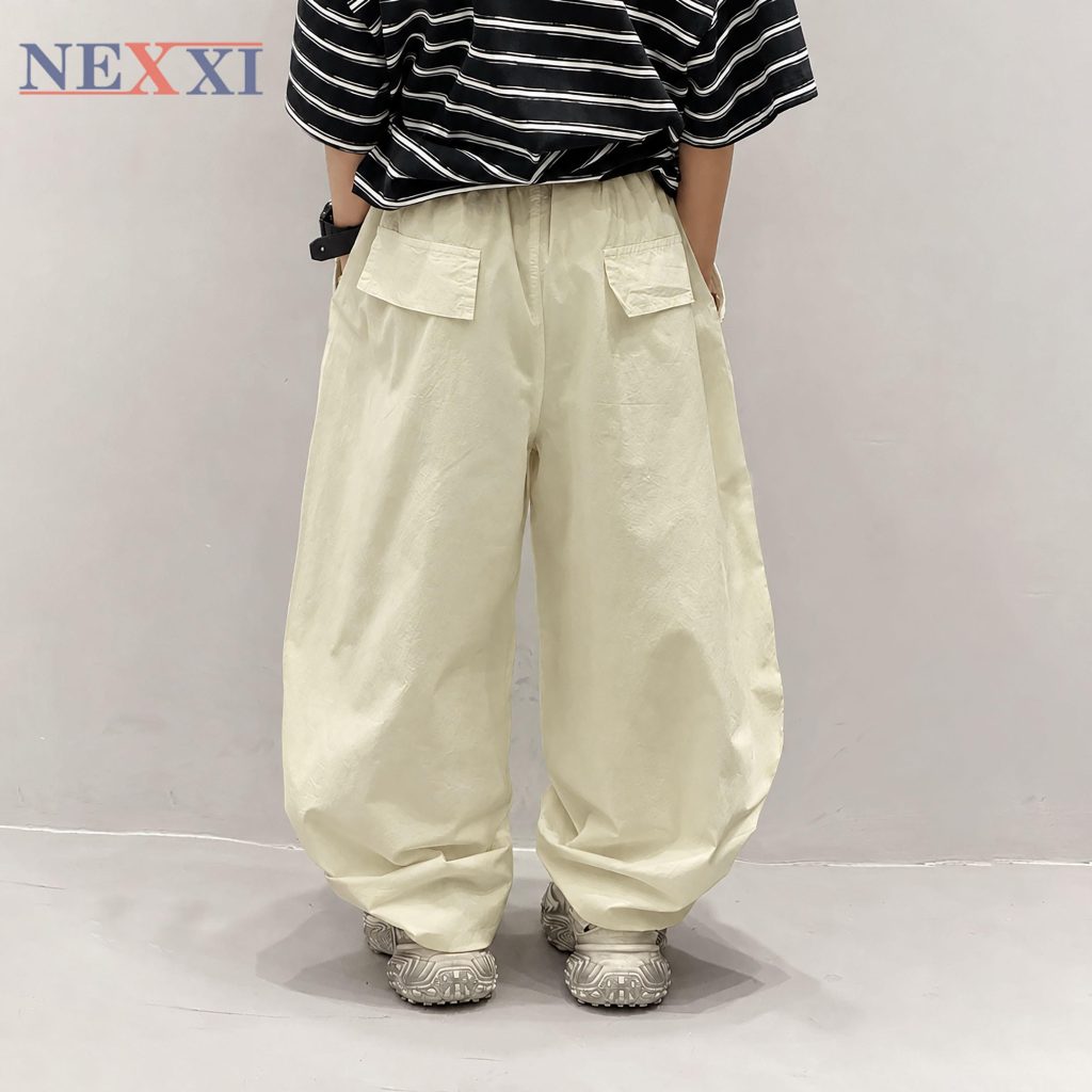 2609.16Quần dài dù nhập bé trai sport
