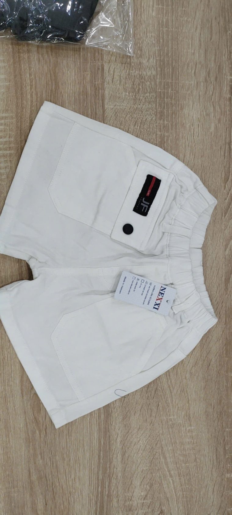 2501.2Quần kaki lửng túi hộp in jf