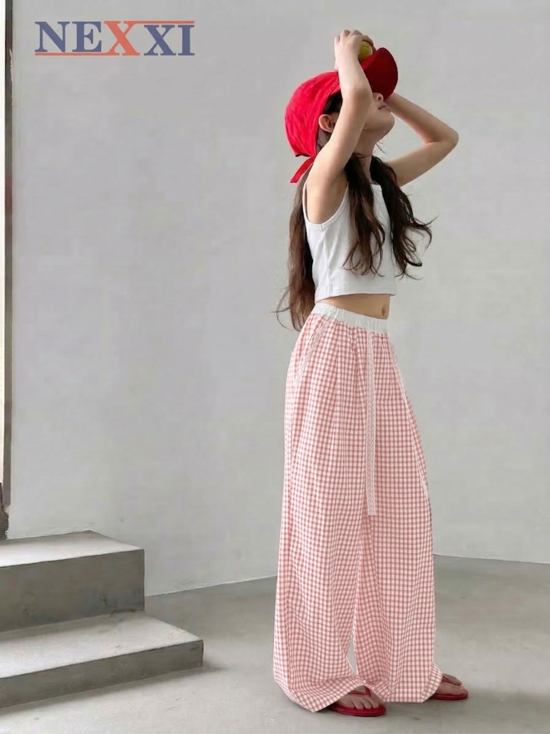 2604.8Quần dài ống suông caro dây ren